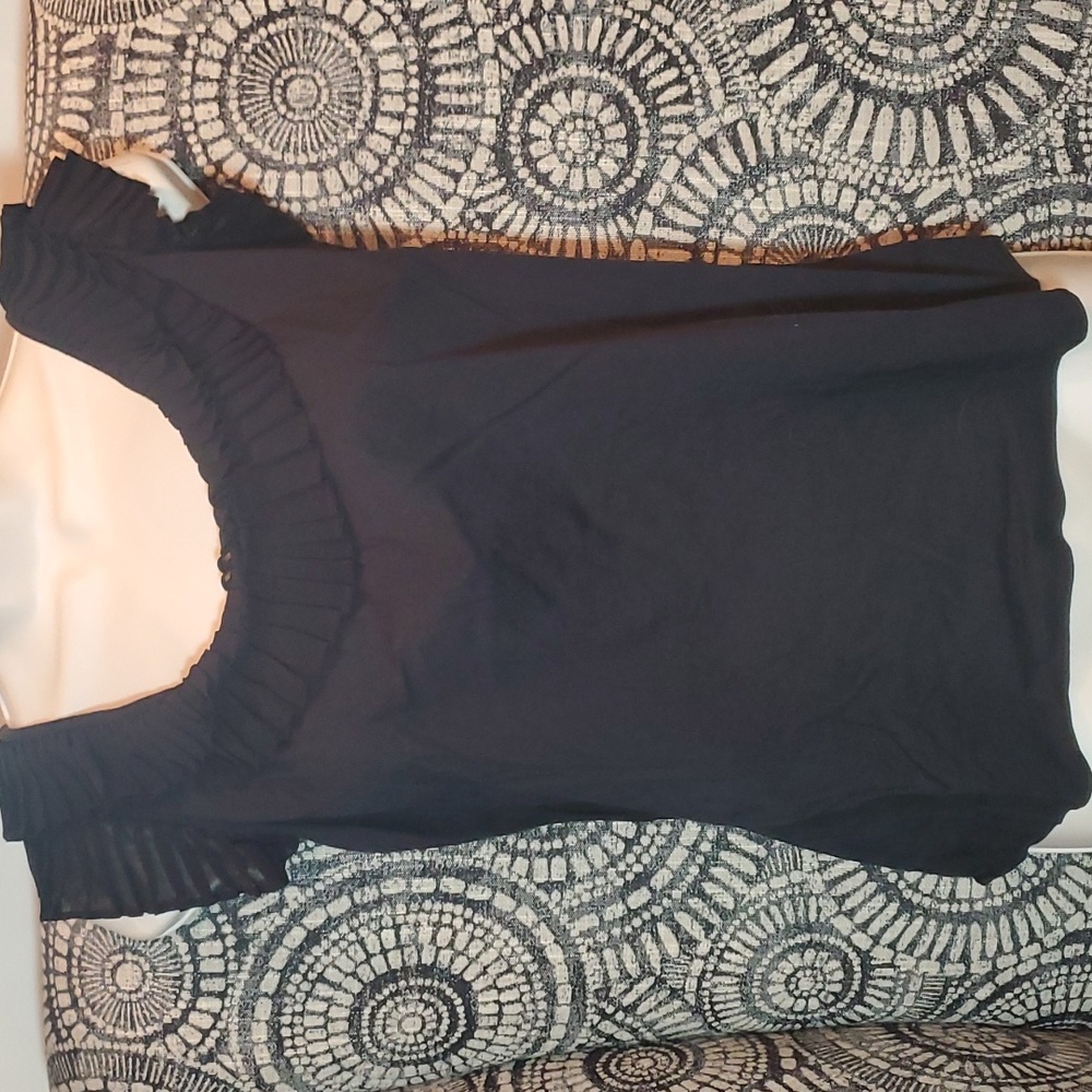 Sleeveless blouse